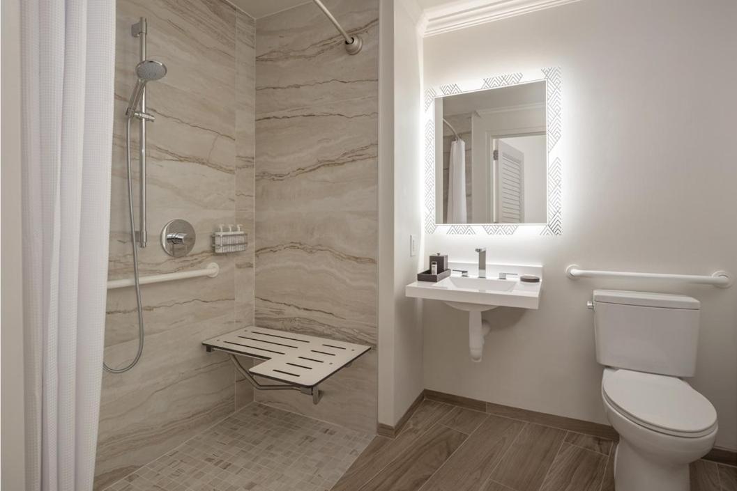 King Room - Disability Access with Roll In Shower,1552422145:JPEG