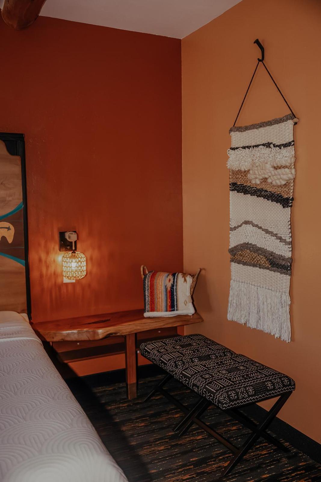 Jetted Bliss King Retreat
