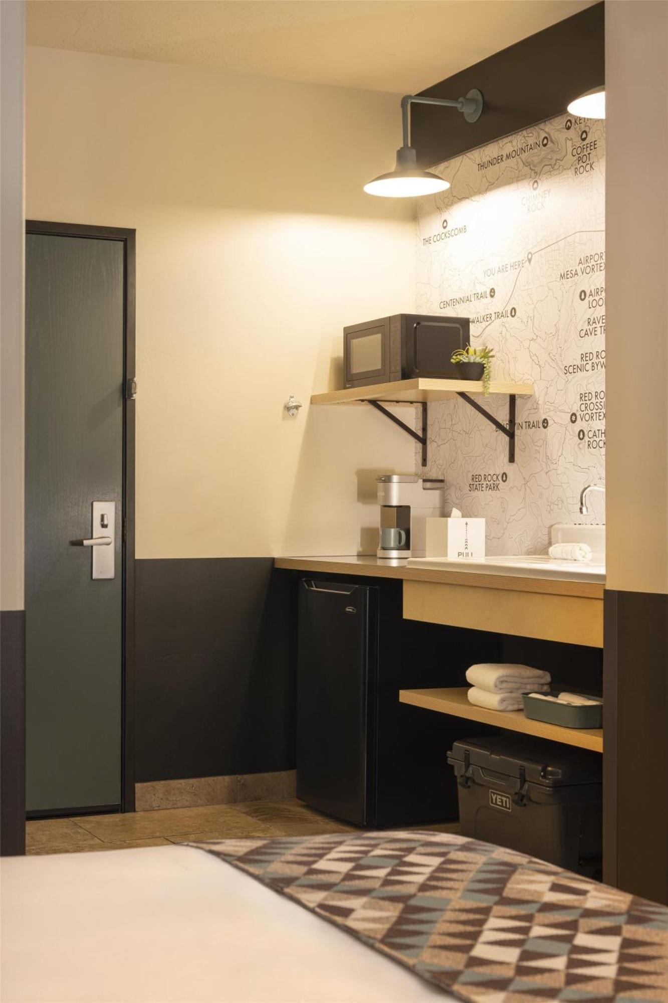 Junior King Suite Mobility Accessible