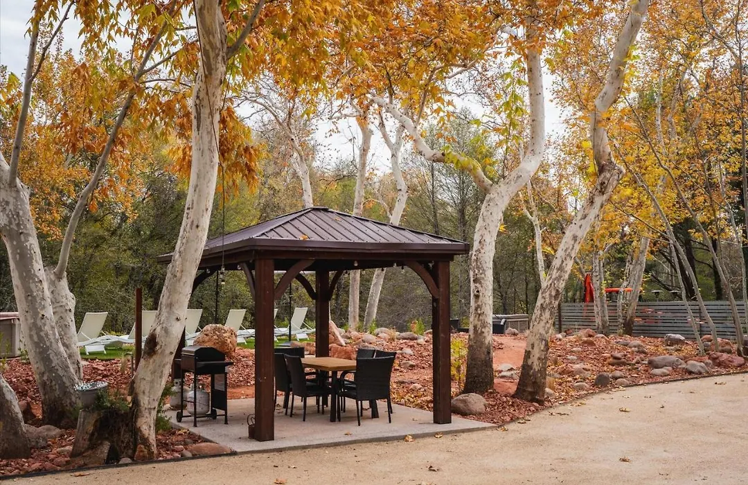 Creekside Retreat 16 Condo-1