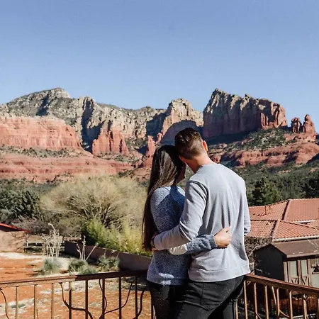 Majestic Red Rocks Views, Walk To Jordan Trailhead, Peloton, Hot Tub, Close To Downtown, Free Wifi!-2