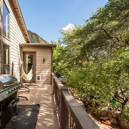 Stay In Sedona-3