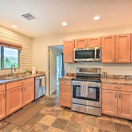 Patio & Panoramic Desert Views: Sedona Getaway!-2