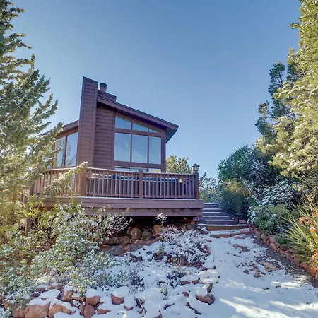 Mountain-View Deck: Bright Sedona Home-2