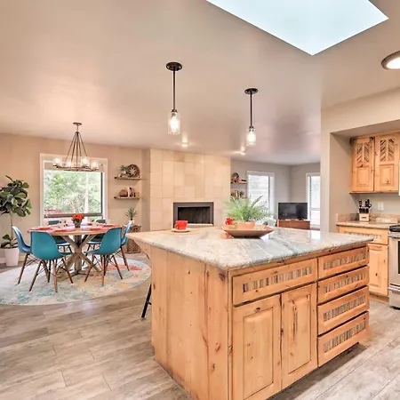 Red Rock Views: Modern Sedona Home-3