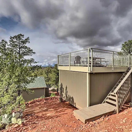 Mountain-View Rooftop Deck: Sedona Hideaway-3